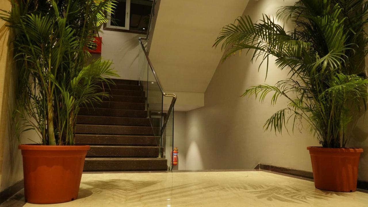 Alaukik Hotel Shirdi Luaran gambar